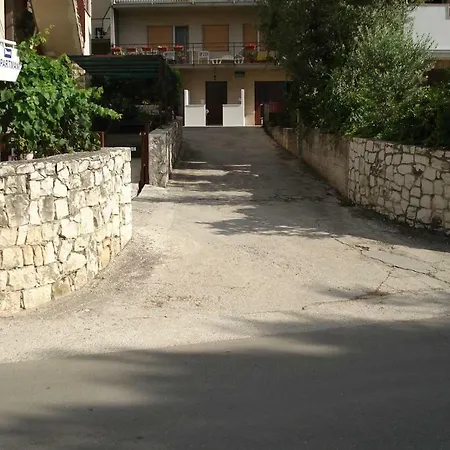 Ruzica Apartament *